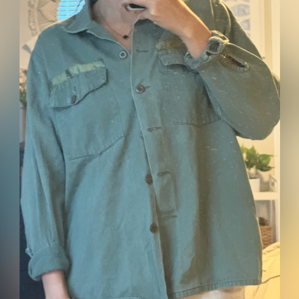 Cute army green cover up or top! Jean jacket type material